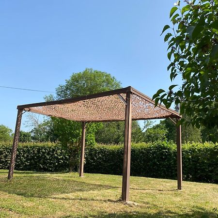 Gite Les Tazons - Pays De George Sand Montipouret Exterior foto